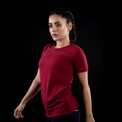 WOMEN’S COTTON TEE MAROON